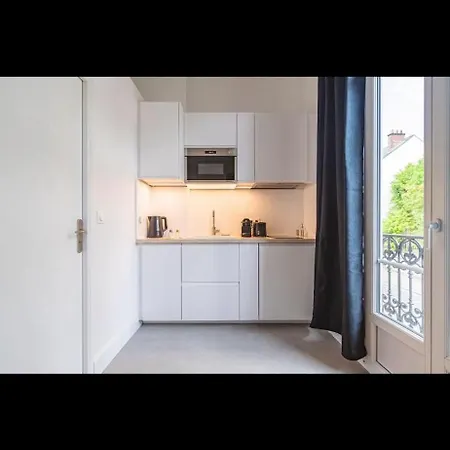 Cathedrale Room's Champagne Apartman *